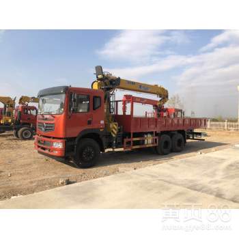 平頂山徐工12噸隨車吊現貨 高效便捷的起重解決方案